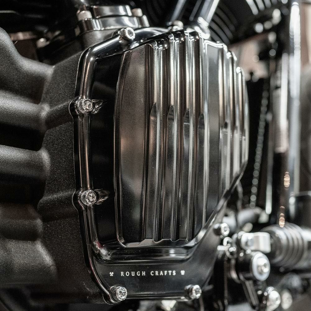 Rough Crafts M8 カムカバー クローム-01