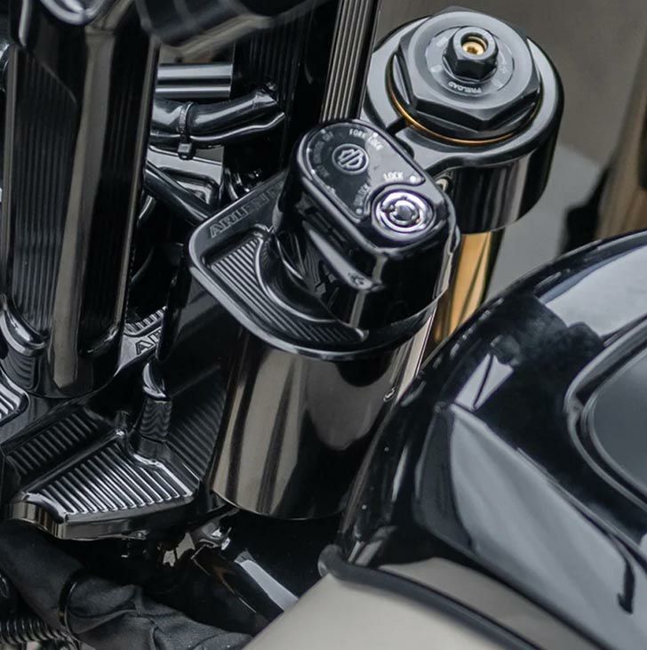 イグニッションカバー　PM パフォーマンスマシン イグニッションカバーPM パフォーマンスマシン