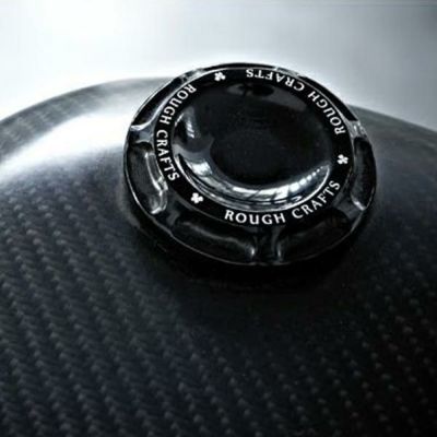 ハーレー、フューエルキャップ グルーブ ブラック　Rough Crafts