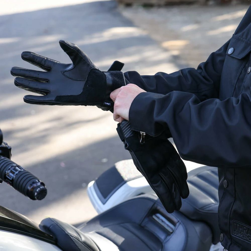 Thrashin Supply Boxer グローブ ブラック-07