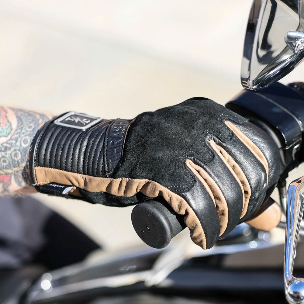 Thrashin Supply Boxer グローブ タン-05