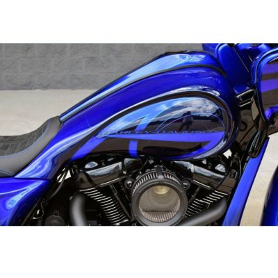 Dirty Bird ハーレー、ロードグライド ストレッチ・タンクカバー  Long Shot シートパン付 クロームキャップ付き