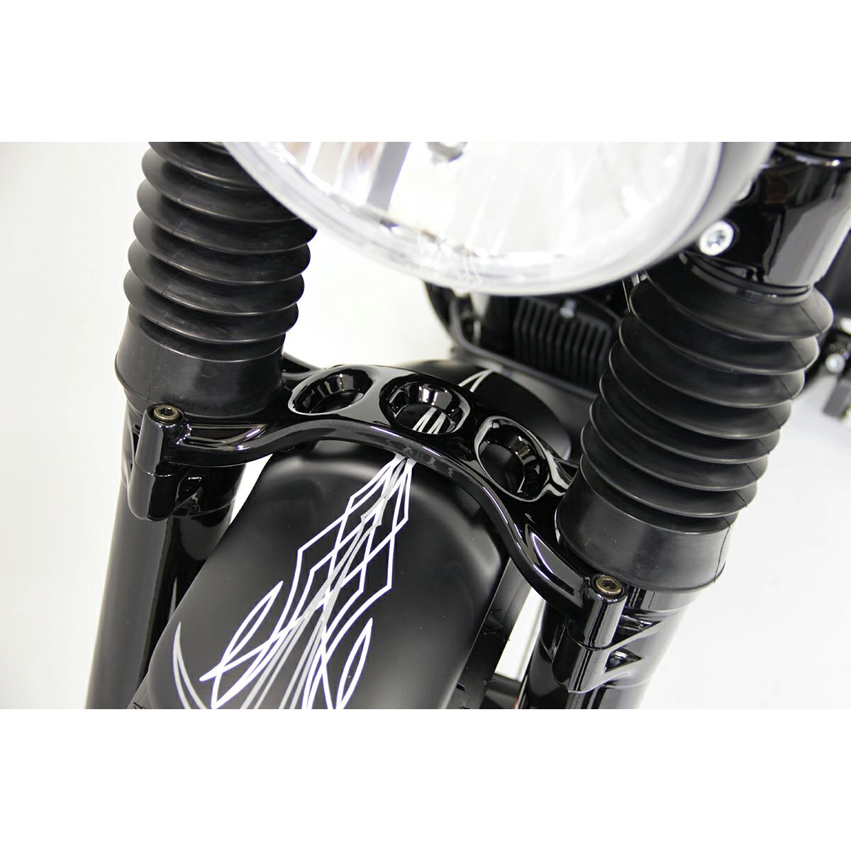 Cult Werk フロントフェンダーボルト ブラック-02