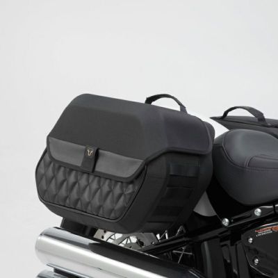ハーレー・M8ソフテイル FLSL用レジェンドギア サイドバッグシステム 左右セット SW-MOTECH