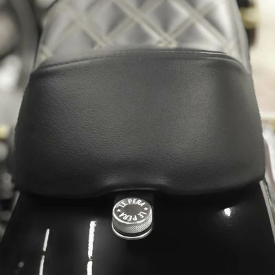 Le Pera クイックリリース　ハーレー用シートスクリュー ポリッシュ