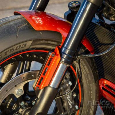 スポーツスターS 17インチフロントフェンダー Ricks Motorcycles