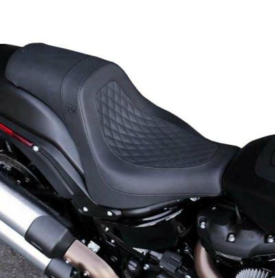 ハーレー FXLR、FXLRS、FXLRST、FLSB Speed Merchant PROシリーズ 2UPシート Saddlemen
