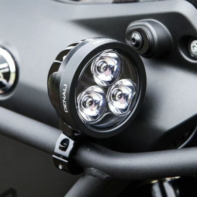 DENALI D3 LEDドライビングライト(ホワイト)