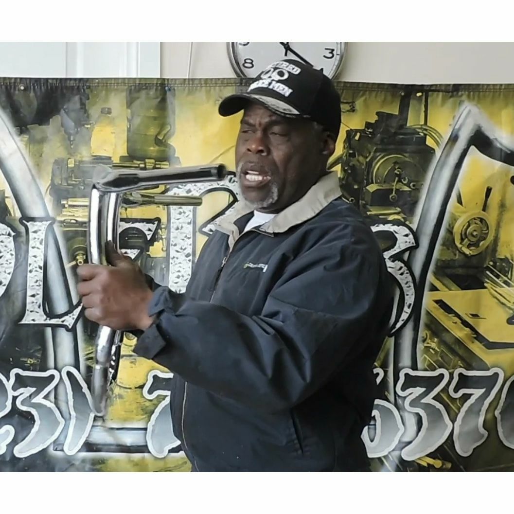 ストリートグライド CORDOVA 14インチ クローム Handlebar Lee2