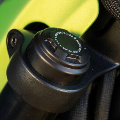 スポーツスターS用アッパーフォークステムカバー Ricks Motorcycles