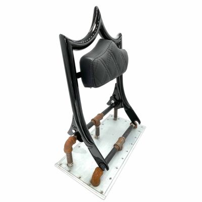 エル・レイ デタッチャブル バックレスト 16インチ グロスブラック ダイヤモンド/ブラックステッチ CMC