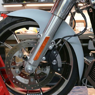 ハーレー ツーリング 21インチ・CAFEコンポジットフロントフェンダー(サテンブラケット) Paul Yaffe