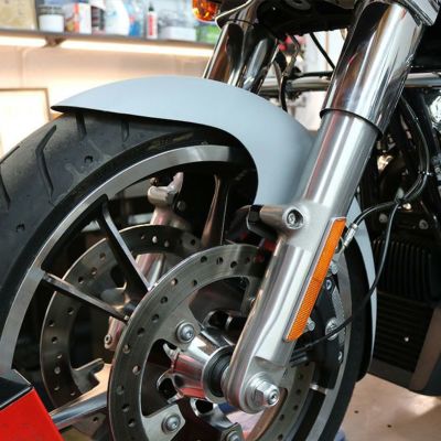 ハーレー ツーリング 21インチ・CAFEコンポジットフロントフェンダー(ブラックブラケット) Paul Yaffe