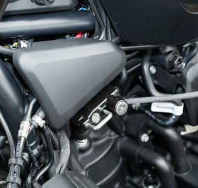 スポーツスターS、RH975 ナイトスター ヘルメットロック ブラック KIJIMA
