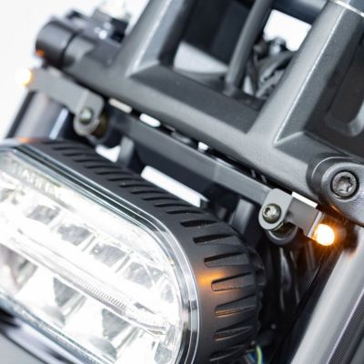 スポーツスターS フロントウィンカーステー/ナノLEDランプ セット KIJIMA