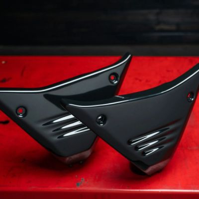 アレンネス FXR ルーバーサイドカバー(未塗装) 