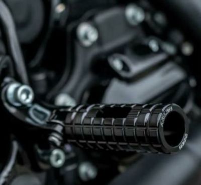 ハーレー M8ソフテイル、スポーツスターS、ナイトスター RH975 スピードライナー ライダーフットペグセット ブラック Arlen Ness