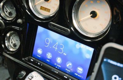 1998～2013ツーリング用 Sony XAV-AX3200 ２DINナビ インナーフェアリング付き 55Wx4CH