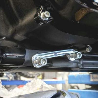 ハーレー M8 ソフテイル サイドスタンドスペーサー Thunderbike