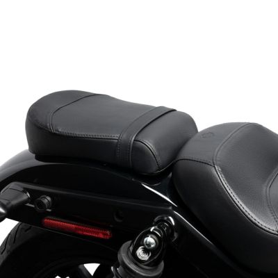 ハーレー ナイトスター RH975 サンダウナー パッセンジャーピリオンシート