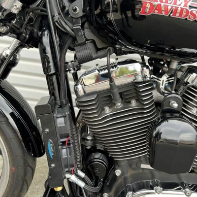 スポーツスター ダウンチューブマウント・電動ファン付オイルクーラーキット ULTRA COOL