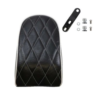 M8ファットボーイ ベアボーンズ ソロシート用ピリオンシート ホワイトダイアモンドステッチ ホワイトパイピング Le Pera