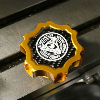 IVガスキャップ V2 カーボンインサート ロゴデザイン Speed Kings