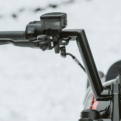 スポーツスターS、ナイトスター/S フロントブレーキホース エクステンションアタッチメント Killer Custom