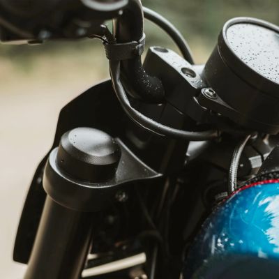 スポーツスターS フロントフォークキャップ Killer Custom