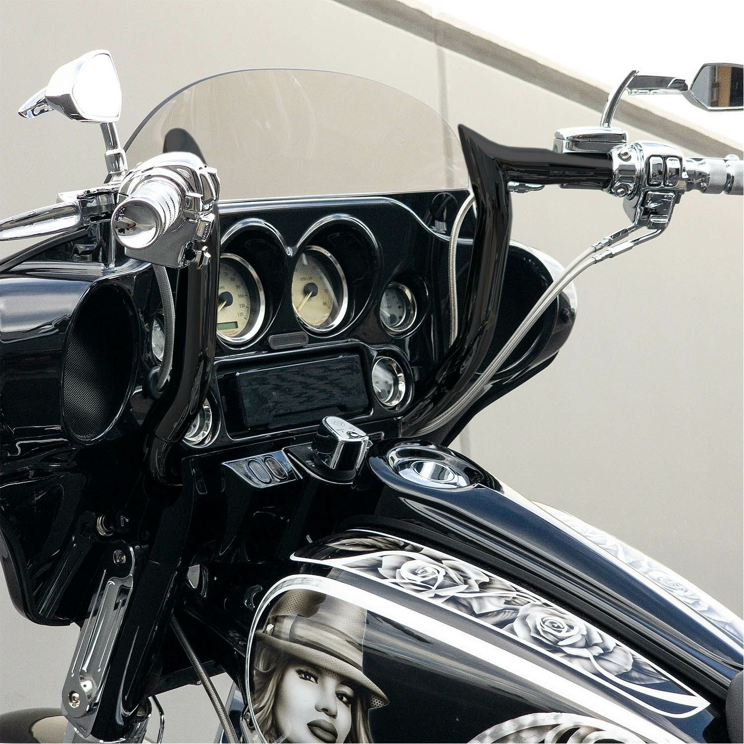 FLHT、FLHX ELEV8 ハンドルバー 14インチ グロスブラック CMC 