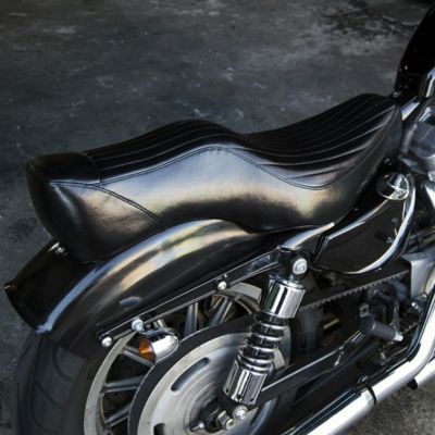スポーツスター Late Iron ベイツタイプシート MOTOR ROCK