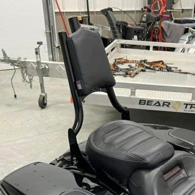 ツーリング用デタッチャブル バックレスト トライデント ブラック パッド付 Siouxside Choppers