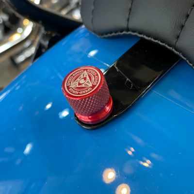 メーカーロゴデザイン シートスクリューボルト レッドアルマイト Speed Kings