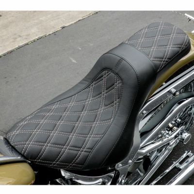 2000～2017 FLST/C/N/F FastBack 2アップシート ホワイトダブルダイアモンドステッチ CMC