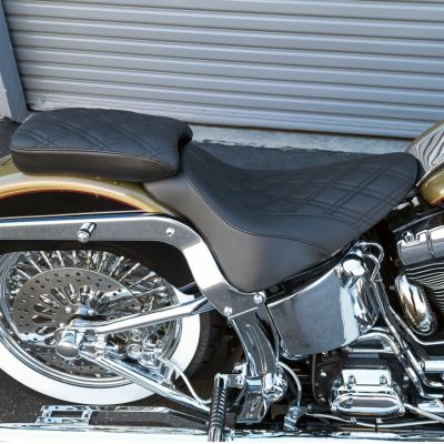 2000～2005 FLST/C/S/F ソロ＆パッセンジャーシート ダブルダイアモンドステッチ CMC