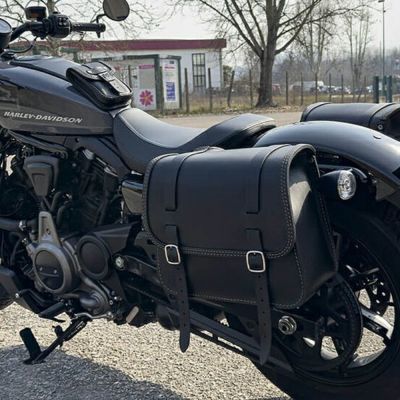 ナイトスター RH975 RAP 左用レザーサドルバッグ (ブラック/ブラック) Ends Quoio