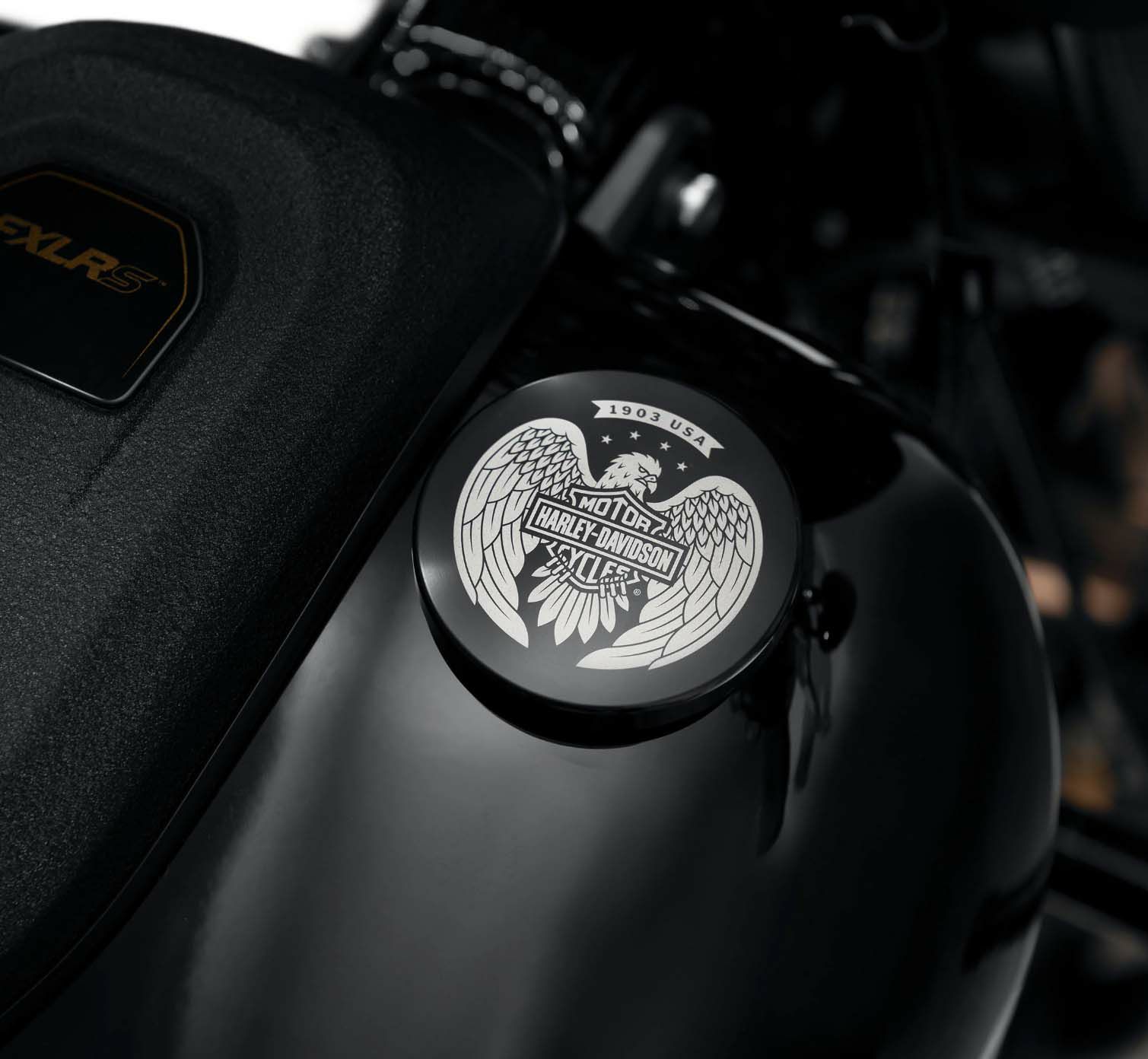  ハーレー、イーグル・バーアンドシールド フュエルキャップ 3