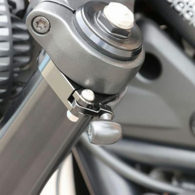 スポーツスターS M6スタッド用 フロントウィンカーブラケットセット (ブラック) SPEEDRA