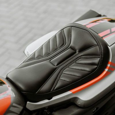スポーツスターS プレデター フロントシート Killer Custom