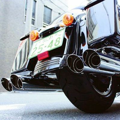 M8ツーリング ブラス4 スラッシュカット スリップオンマフラー クローム モーターステージ