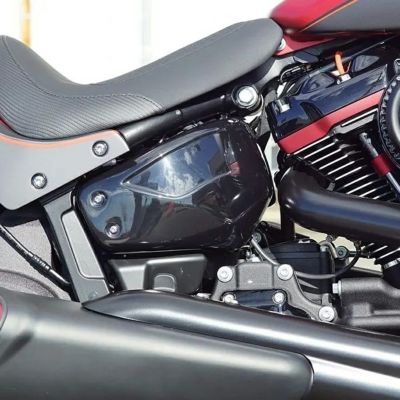M8ソフテイル サイドカバーセット (リモートアジャスターノブ無し用) ノイズ