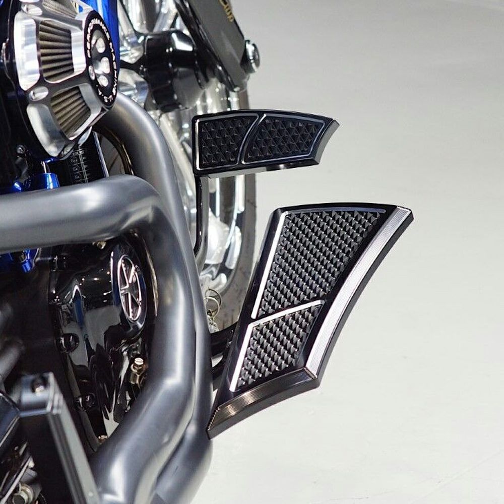 ハーレー M8 ソフテイル用 エンパイア ライダーフットボードキット 