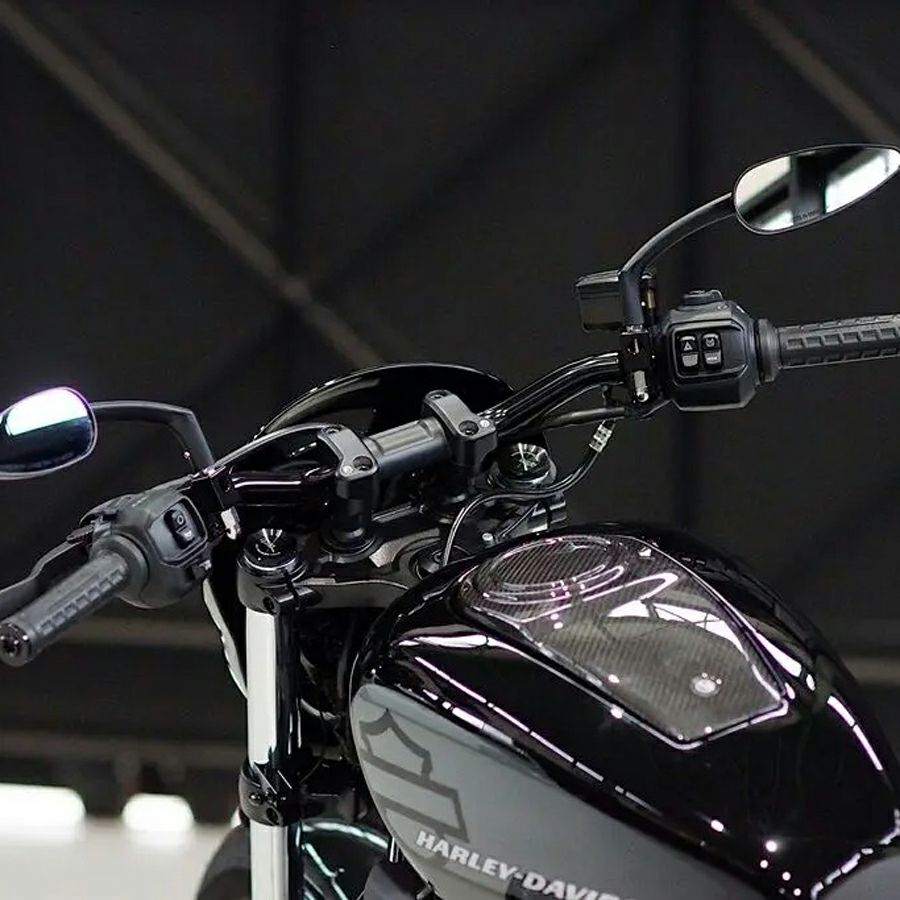 000000098467-01-l.jpg?t=