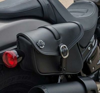 M8ソフテイル ローライダー/S、ストリートボブ、ファットボブ Diablo サドルバッグ (右用) Viking Bags