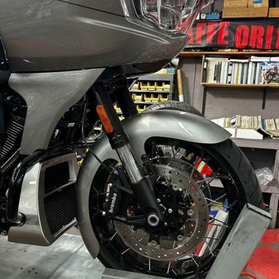 Paul Yaffe THICKY 19インチホイール用 スチールフェンダー 【CVO ロードグライド、ストリートグライド】