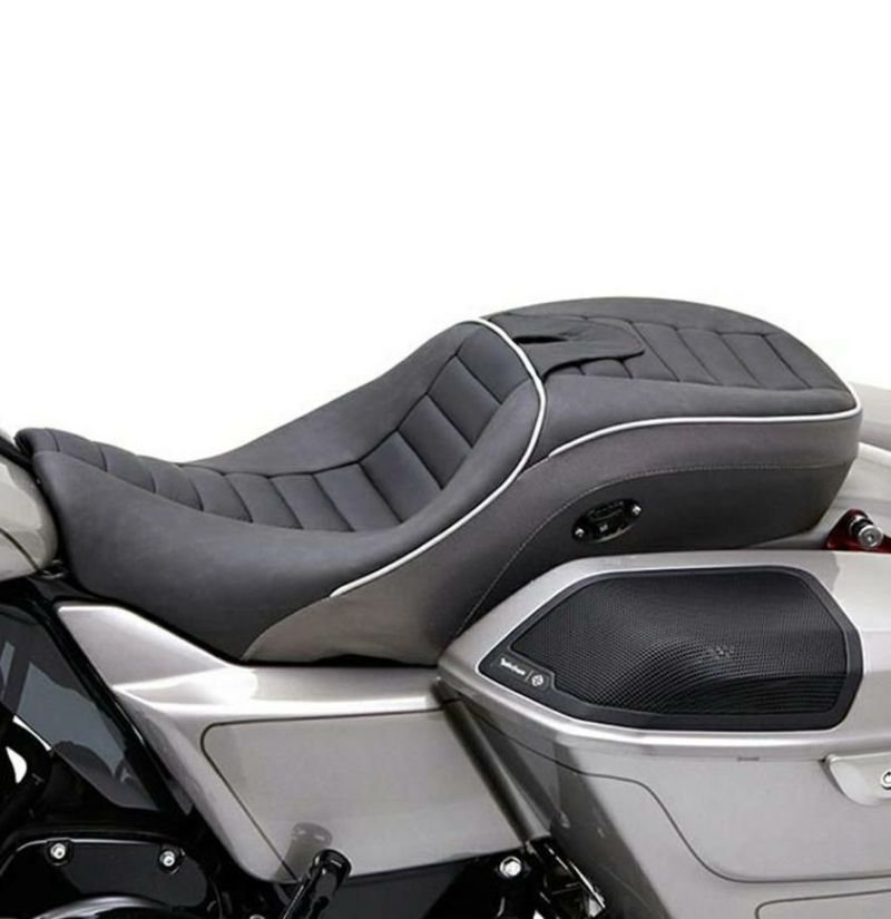 ハーレー、ツーリング用 コルビン(Corbin) シート｜ハーレー