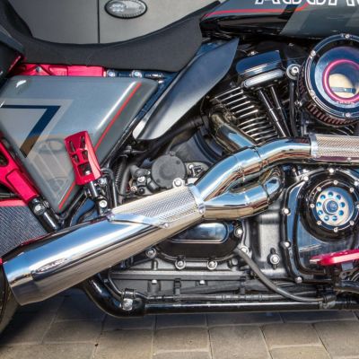 フリーダムパフォーマンス フルエキゾーストマフラー 2-INTO-1 ショー フリーダムパフォーマンス フルエキゾーストマフラー 2-INTO-1 ショー