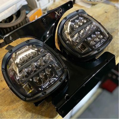 KLEENMOTO RIGID ADAPT XP LEDヘッドライト 取り付けブラケット、ハーネスキット 2015以降 FLTR